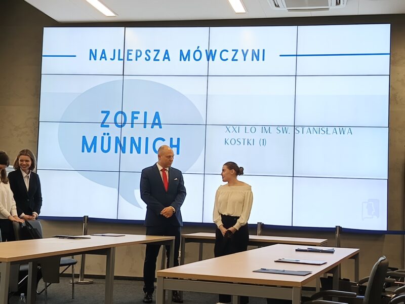 10. edycja turnieju debat oksfordzkich IPN