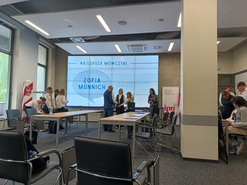 10. edycja turnieju debat oksfordzkich IPN