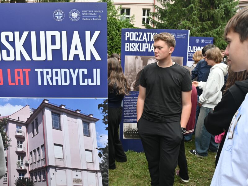 Wystawa IPN „100-lecie tradycji Biskupiaka”