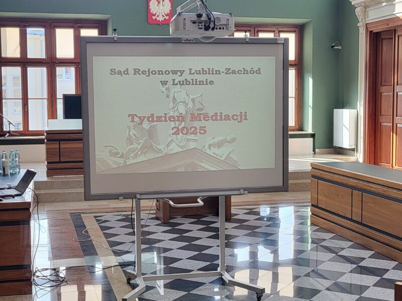 W sądowych murach: relacja z wizyty