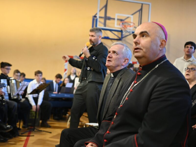 Szkolne kolędowanie