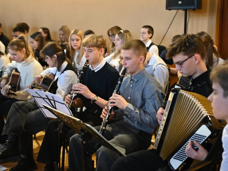 Szkolne kolędowanie