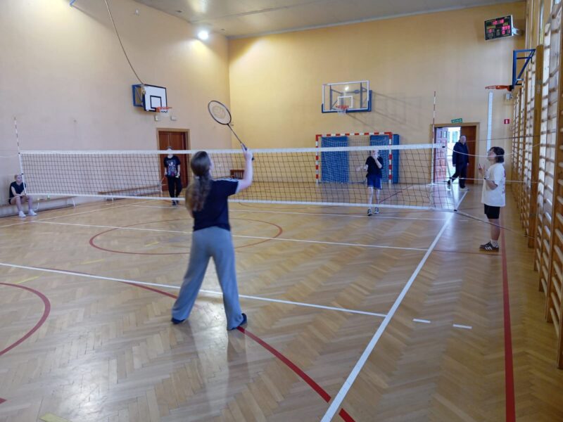 Turniej w badmintona