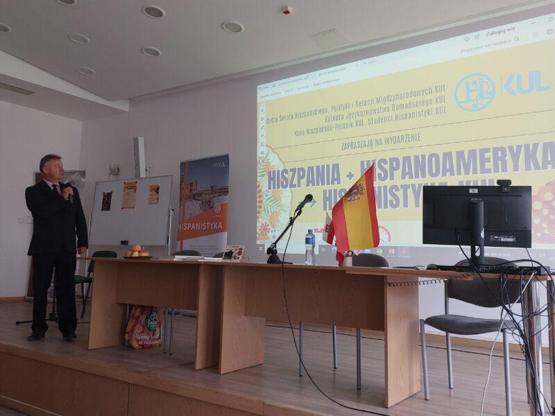 „Hiszpania + Hispanoameryka → Hispanistyka KUL”