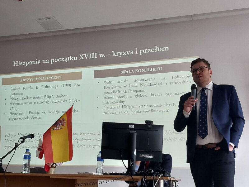 „Hiszpania + Hispanoameryka → Hispanistyka KUL”