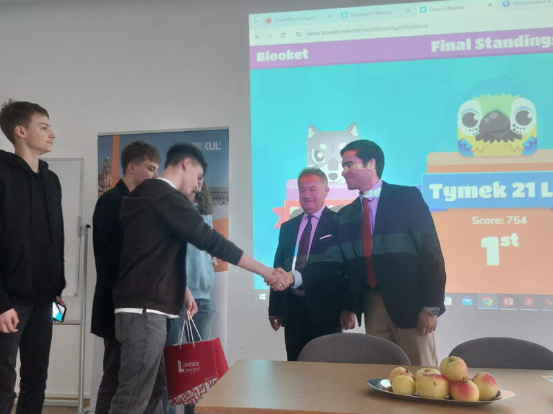 „Hiszpania + Hispanoameryka → Hispanistyka KUL”