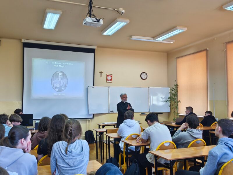 Spotkanie z ks. Arkadiuszem Paśnikiem