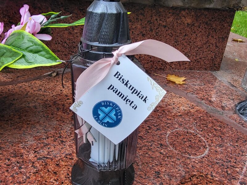 Z wizytą na lubelskich cmentarzach